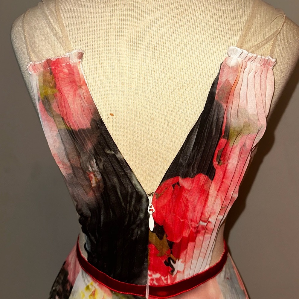 Bebe High Low Chiffon Pleated Maxi Dress Floral Illusion Sheer Dress 4 NWT - Picture 8 of 16